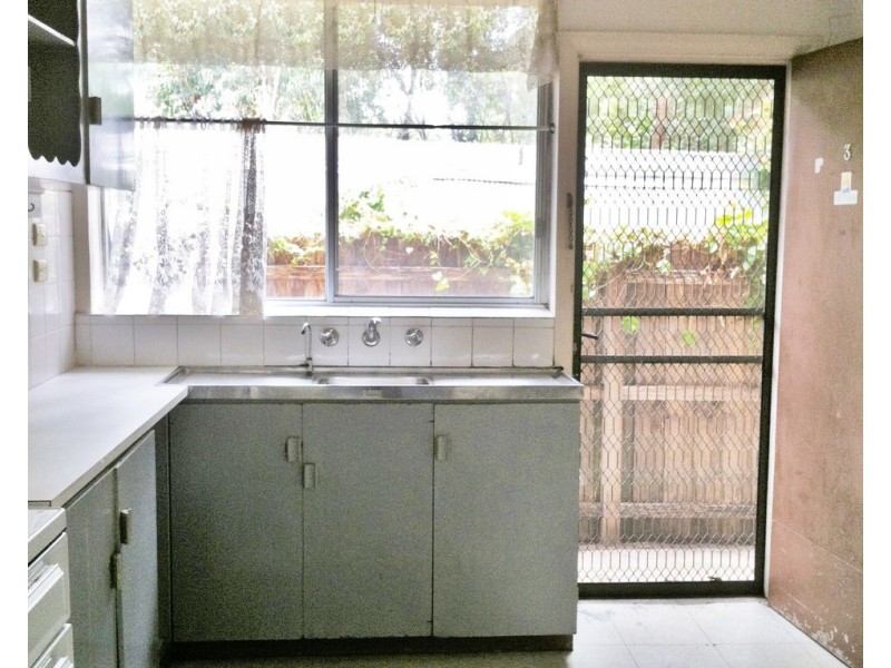 3/18 Dover Street, Oakleigh East VIC 3166