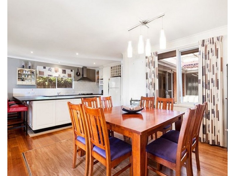 23 Kalymna Grove, Chadstone VIC 3148