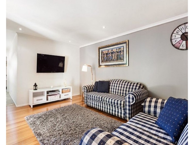 23 Kalymna Grove, Chadstone VIC 3148