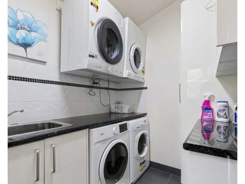 1/56 Panorama Street, Clayton VIC 3168