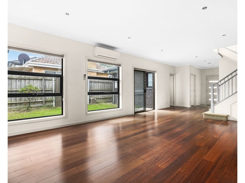 1/9 Kionga Street, Clayton VIC 3168