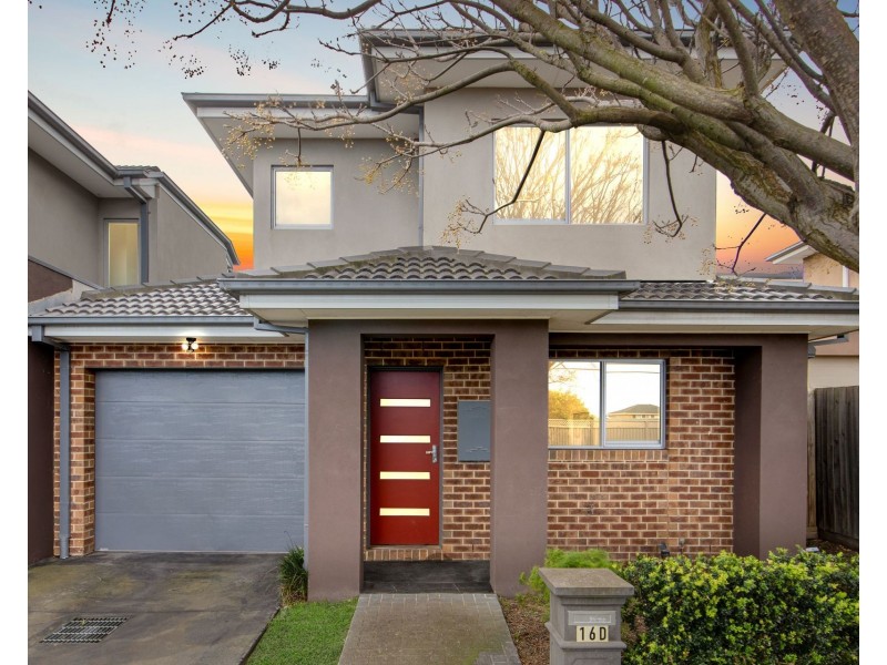 16D Banksia Street, Clayton VIC 3168