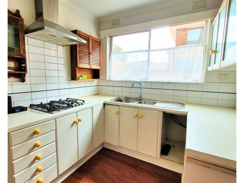 1/16 Truganini Road, Carnegie VIC 3163