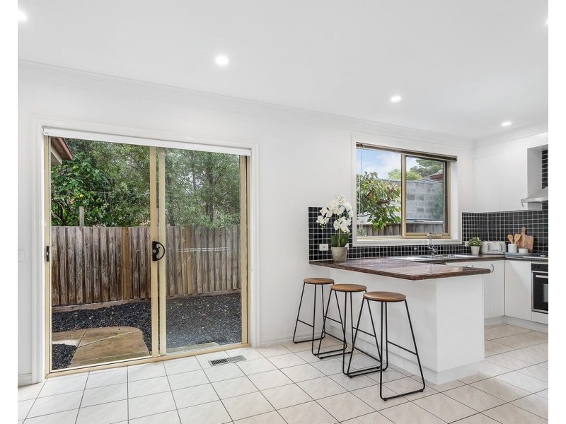 3/24 Myriong Street, Clayton VIC 3168