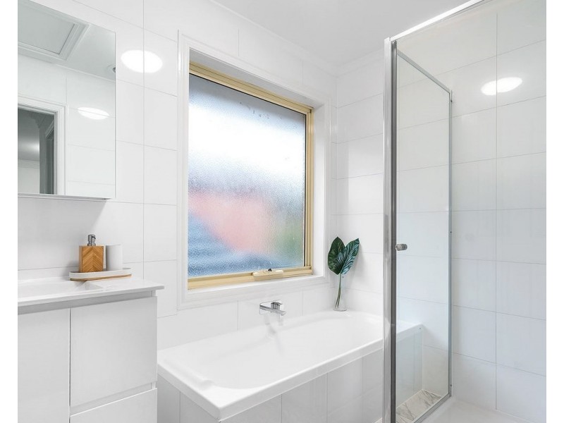 3/24 Myriong Street, Clayton VIC 3168