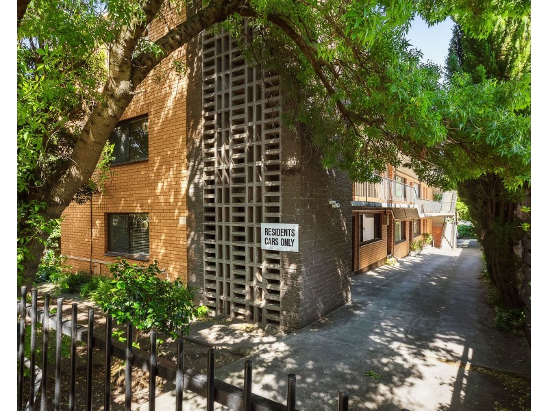 8/34 Elphin Grove, Hawthorn VIC 3122