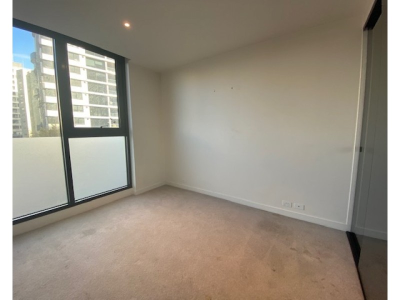 410/77 Queens Road, Melbourne VIC 3004