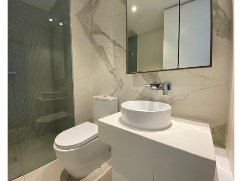 410/77 Queens Road, Melbourne VIC 3004