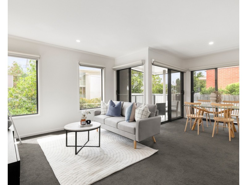 4/24 Burton Avenue, Clayton VIC 3168