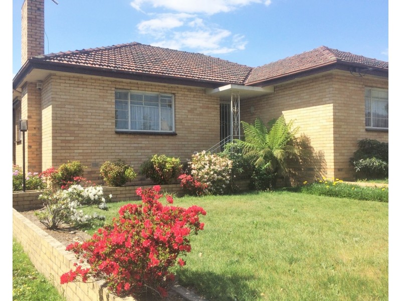 1 Whitburn Street, Clayton VIC 3168
