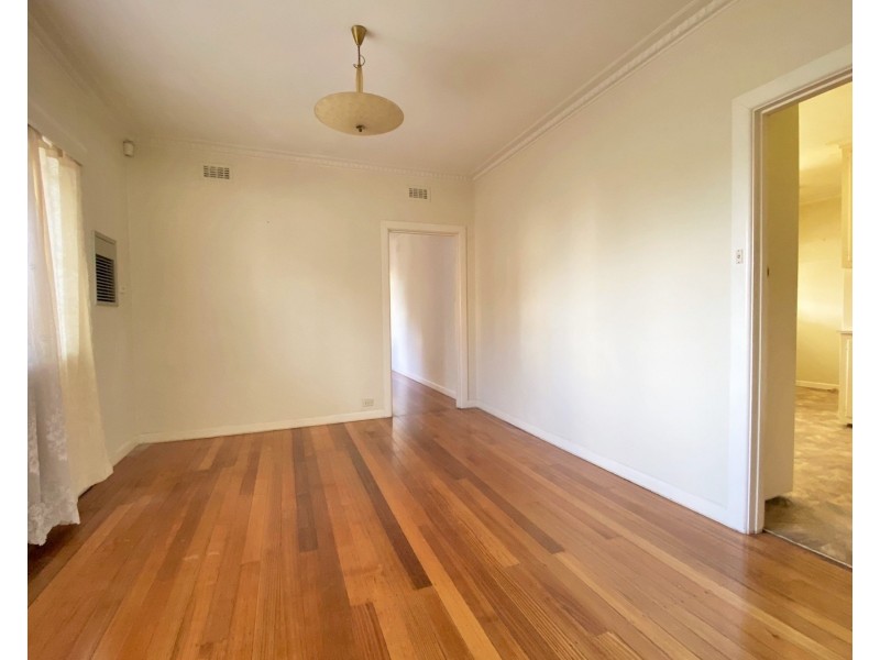 1 Whitburn Street, Clayton VIC 3168