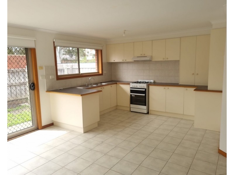 8/19 Mons Parade, Noble Park VIC 3174