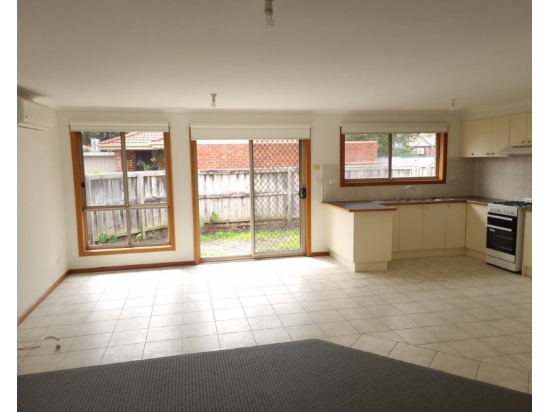 8/19 Mons Parade, Noble Park VIC 3174