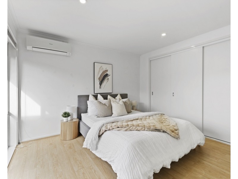 2B Francis Street, Clayton VIC 3168