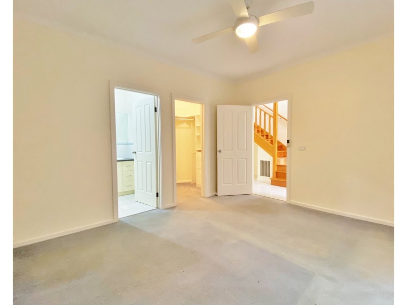 16 Fortuna Street, Clayton VIC 3168