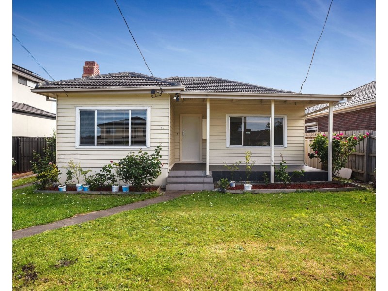 41 Thompson Street, Clayton VIC 3168