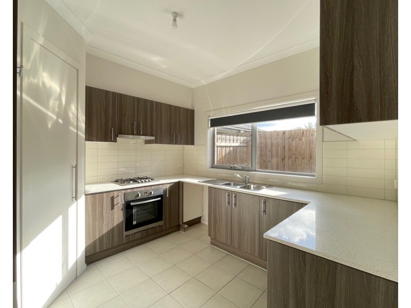 3/98 Kanooka Grove, Clayton VIC 3168