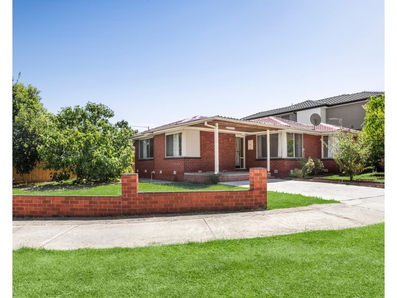 1 Warraweena Road, Clayton South VIC 3169