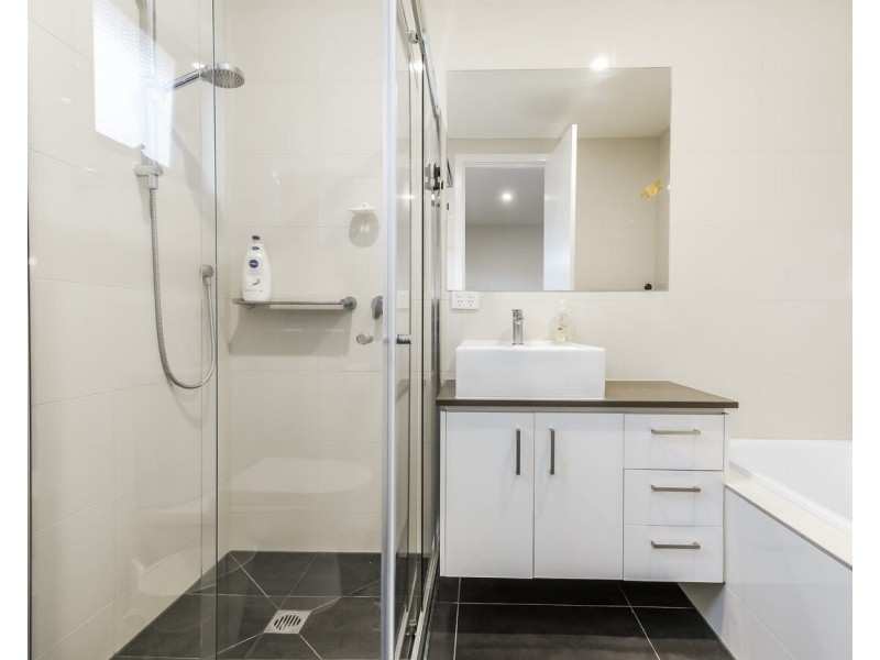 2/59 Kionga Street, Clayton VIC 3168
