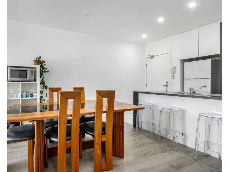 17/2 Greenfield Drive, Clayton VIC 3168