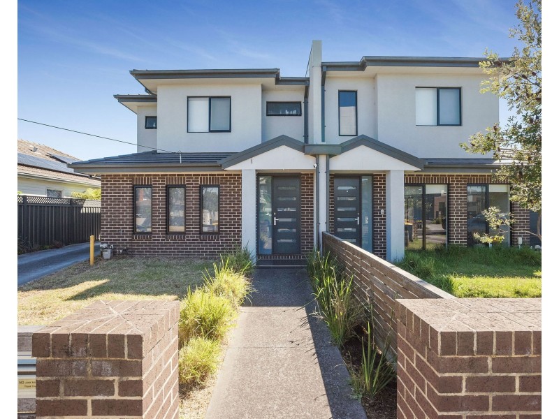 2/21 Burns Avenue, Clayton South VIC 3169