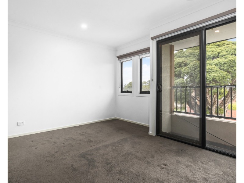 1A/6 Jaguar Drive, Clayton VIC 3168