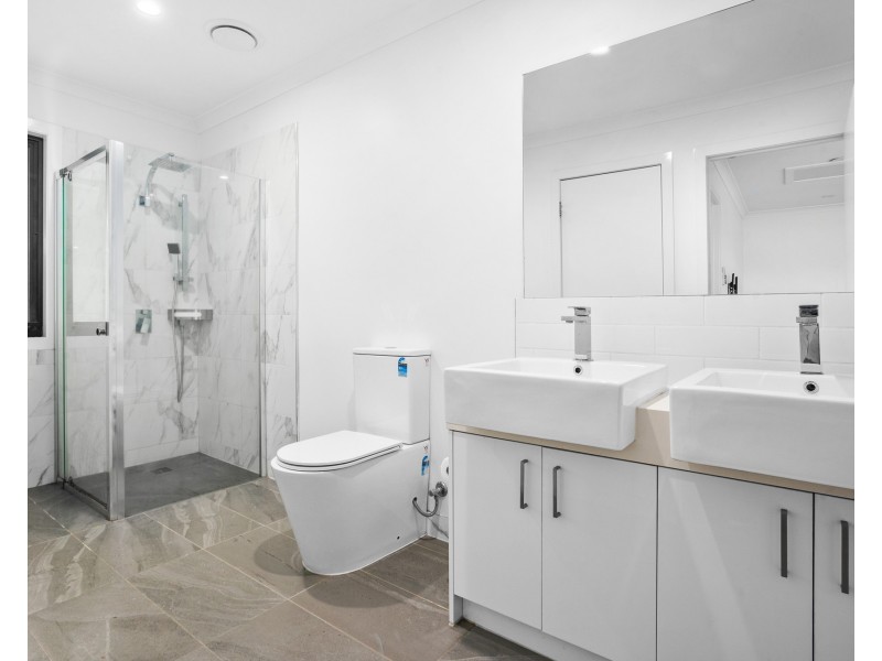 1A/6 Jaguar Drive, Clayton VIC 3168