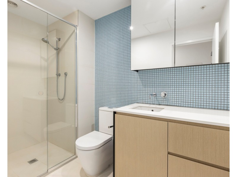 201/2 Clarkson Court, Clayton VIC 3168