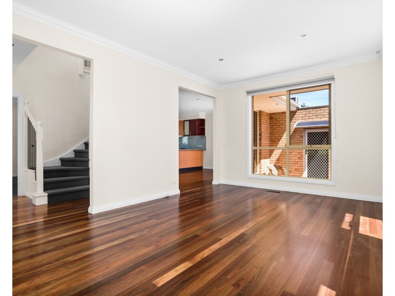 1/23 Madeleine Road, Clayton VIC 3168