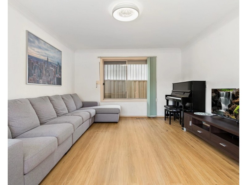 2/28 Hope Street, Springvale VIC 3171