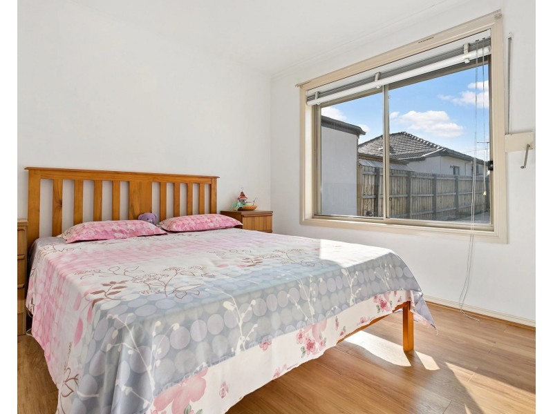 2/28 Hope Street, Springvale VIC 3171