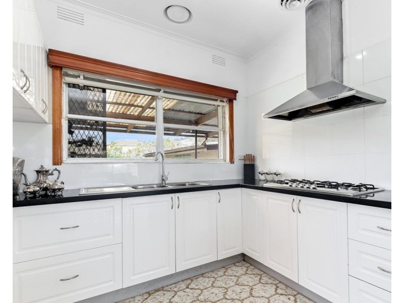 36 Browns Road, Clayton VIC 3168