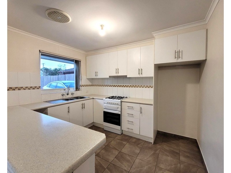 4/4 Sydney Street, Clayton South VIC 3169