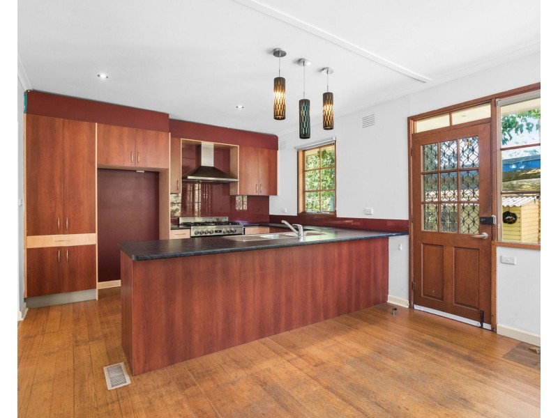 164 Blackburn Road, Glen Waverley VIC 3150