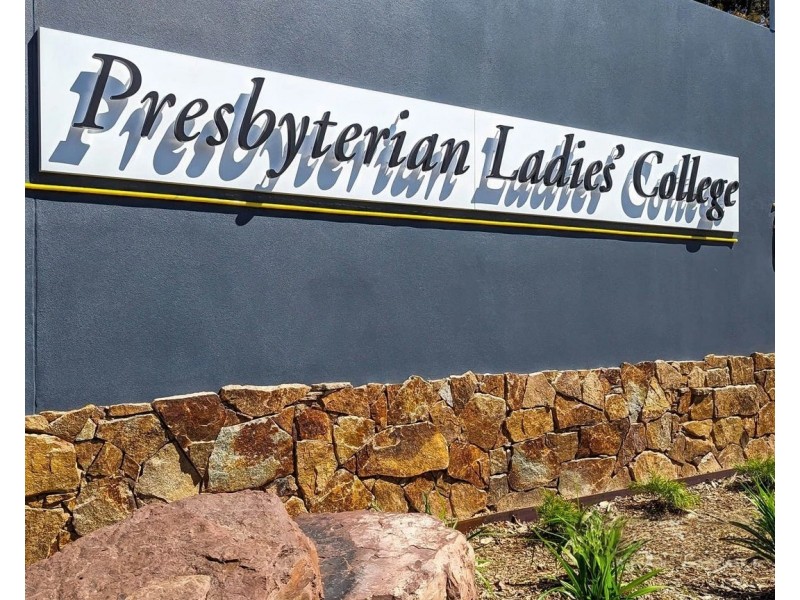 1/14 Delmore Crescent, Glen Waverley VIC 3150