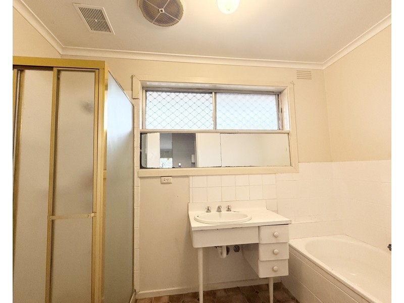 1/13 Main Road, Clayton South VIC 3169