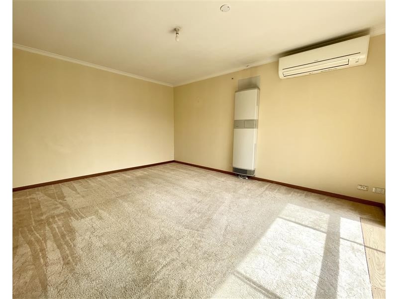 3/2 Whitburn Street, Clayton VIC 3168