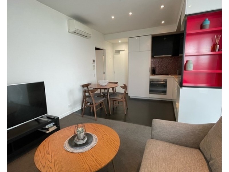 701/231 Harbour Esplanade, Docklands VIC 3008