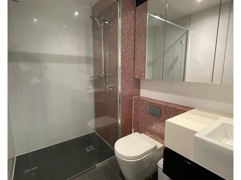 701/231 Harbour Esplanade, Docklands VIC 3008