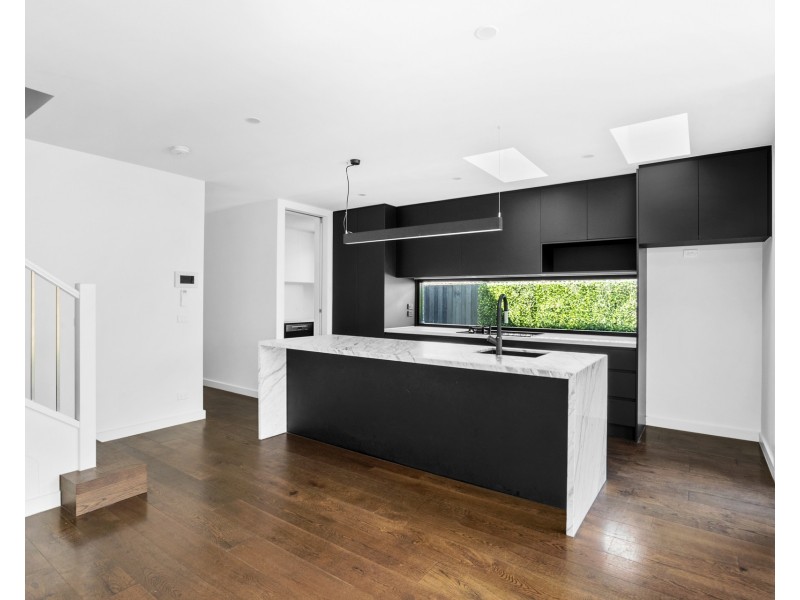 3/60 Oakes Avenue, Clayton South VIC 3169