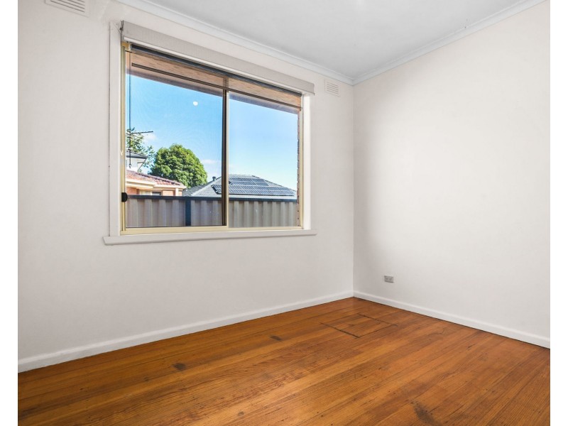 1 Linda Street, Clayton South VIC 3169