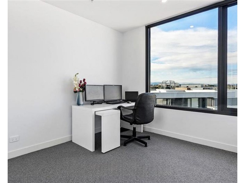 407/18 Lomandra Drive, Clayton South VIC 3169