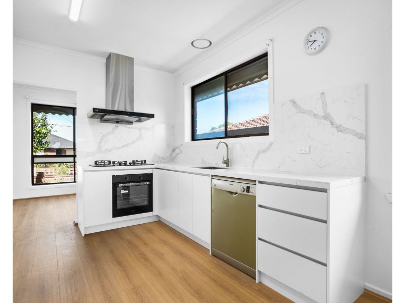 3 Koolena Close, Clayton South VIC 3169