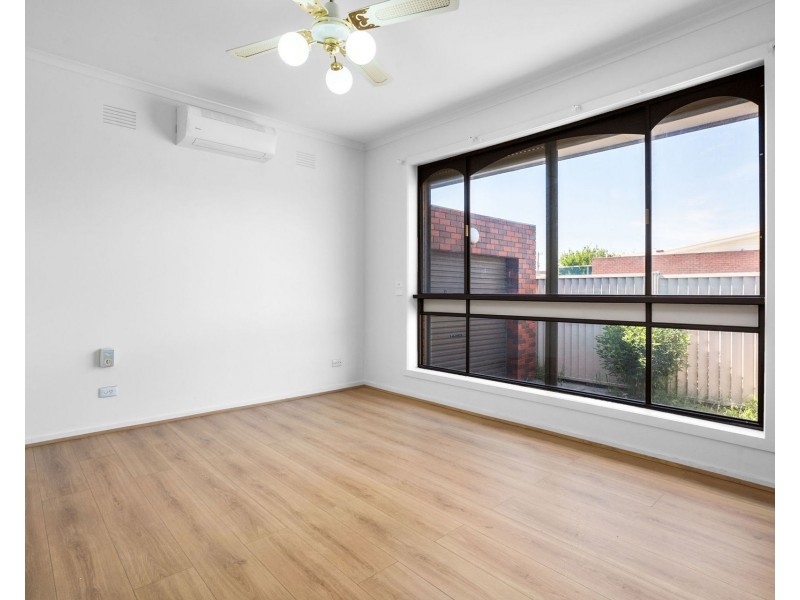 3 Koolena Close, Clayton South VIC 3169