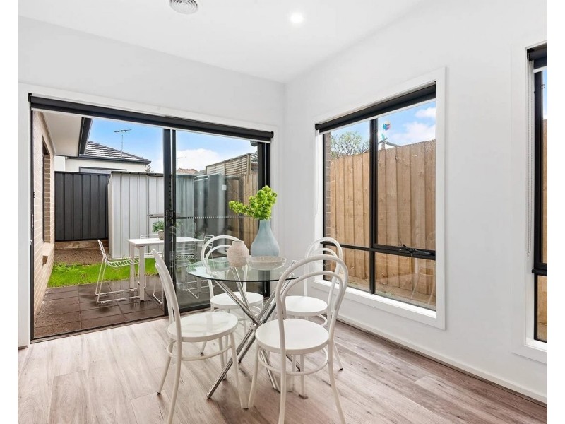 2/35 Tennyson Avenue, Clayton South VIC 3169
