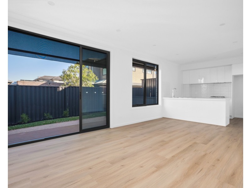 63 Madeleine Road, Clayton VIC 3168
