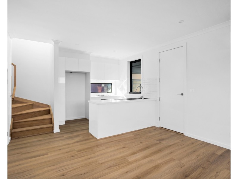 63 Madeleine Road, Clayton VIC 3168
