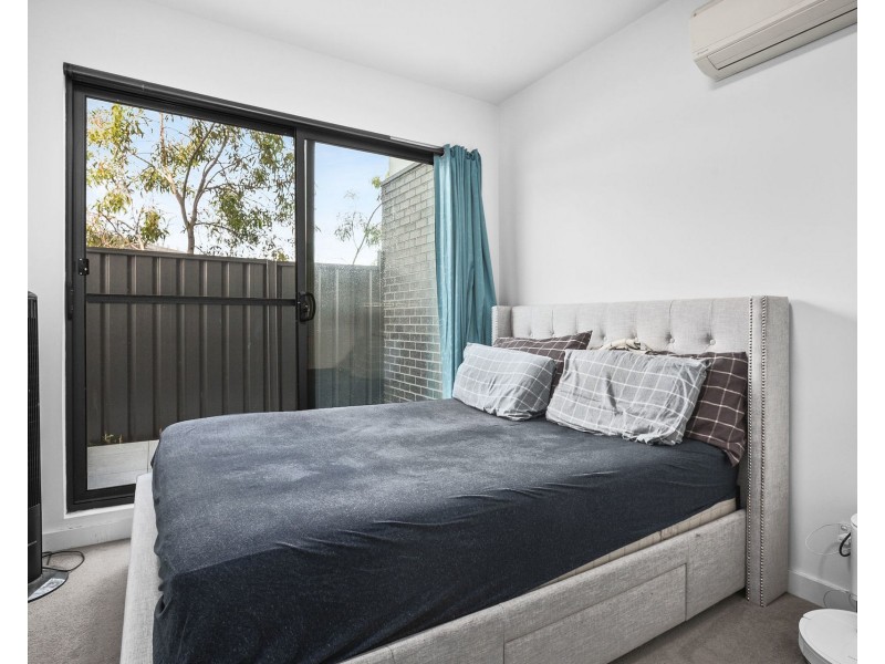 G05/1451-1453 Centre Road, Clayton VIC 3168