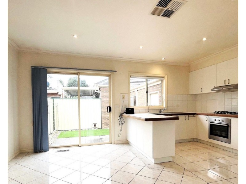 1/1379 Centre Road, Clayton VIC 3168