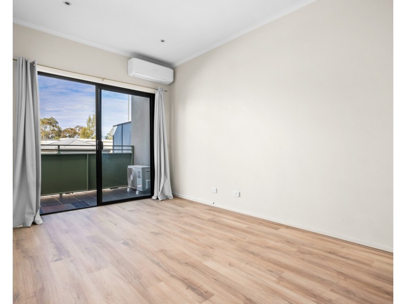 15/1 Eucalyptus Mews, Notting Hill VIC 3168
